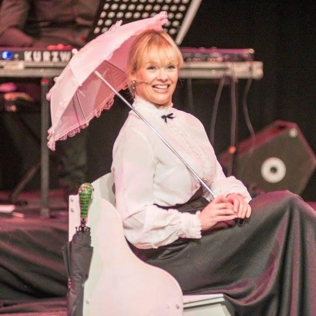 TRULY ANDREWS – SUMMER SHOW 2016